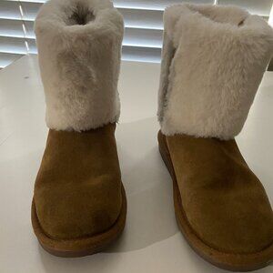 Koolaburra by UGG Aubrei Short Unisex-Child Aubrei Short Fashion Boot